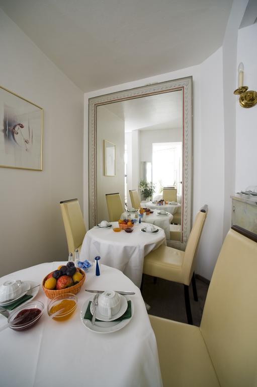 Hotel Goldener Hecht Хайделберг Екстериор снимка