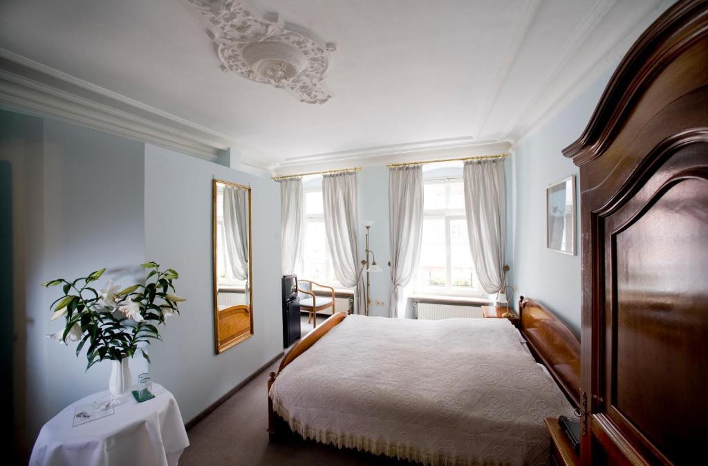 Hotel Goldener Hecht Хайделберг Стая снимка